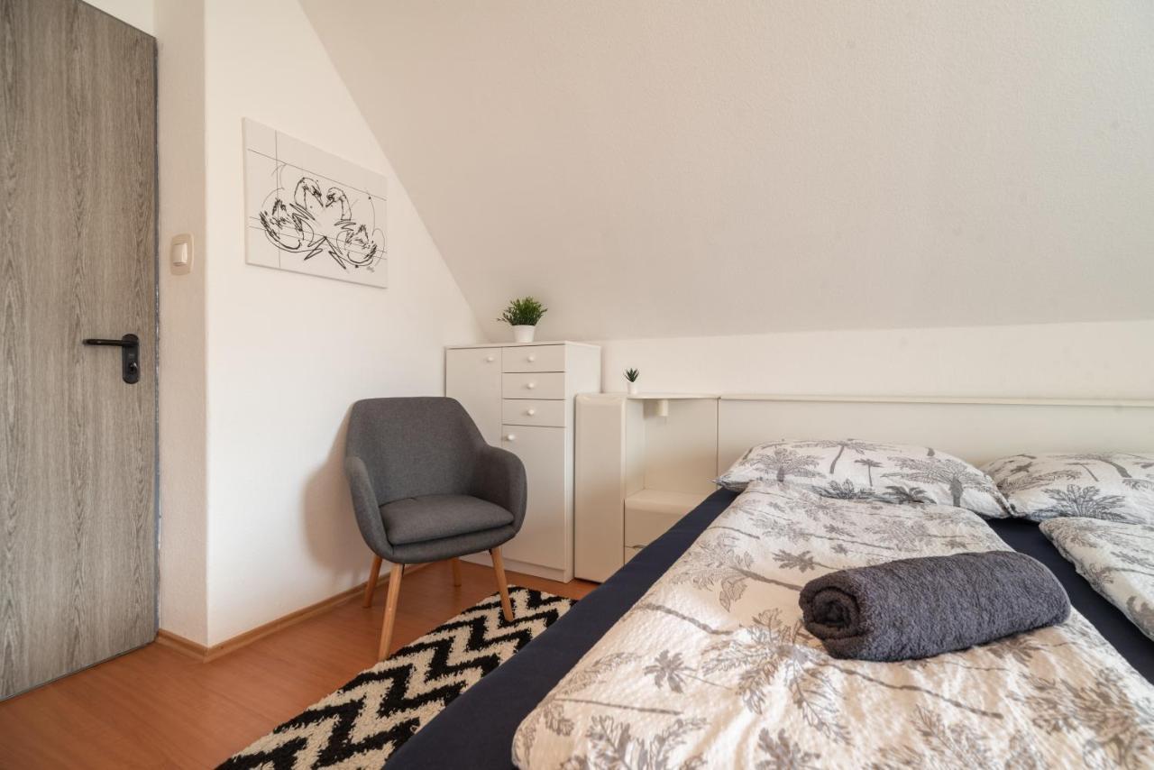 Grand Apartmanhaz Gyenesdiás Buitenkant foto