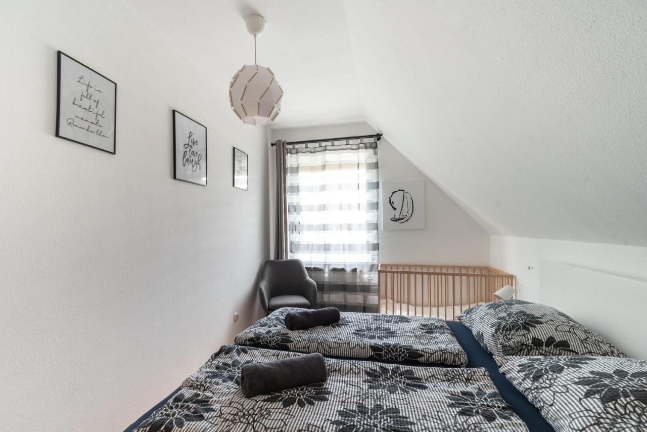 Grand Apartmanhaz Gyenesdiás Buitenkant foto