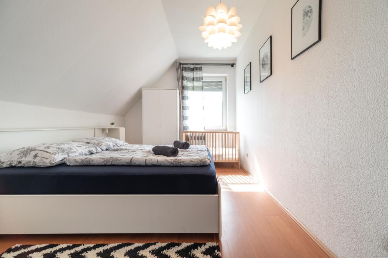 Grand Apartmanhaz Gyenesdiás Buitenkant foto