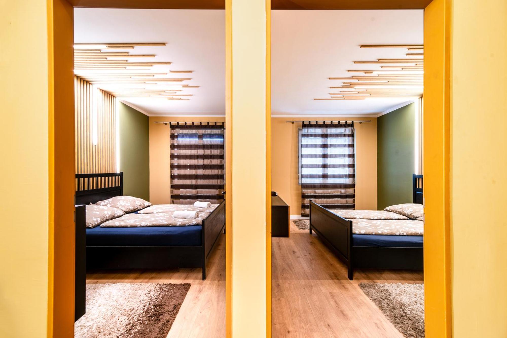 Grand Apartmanhaz Gyenesdiás Buitenkant foto