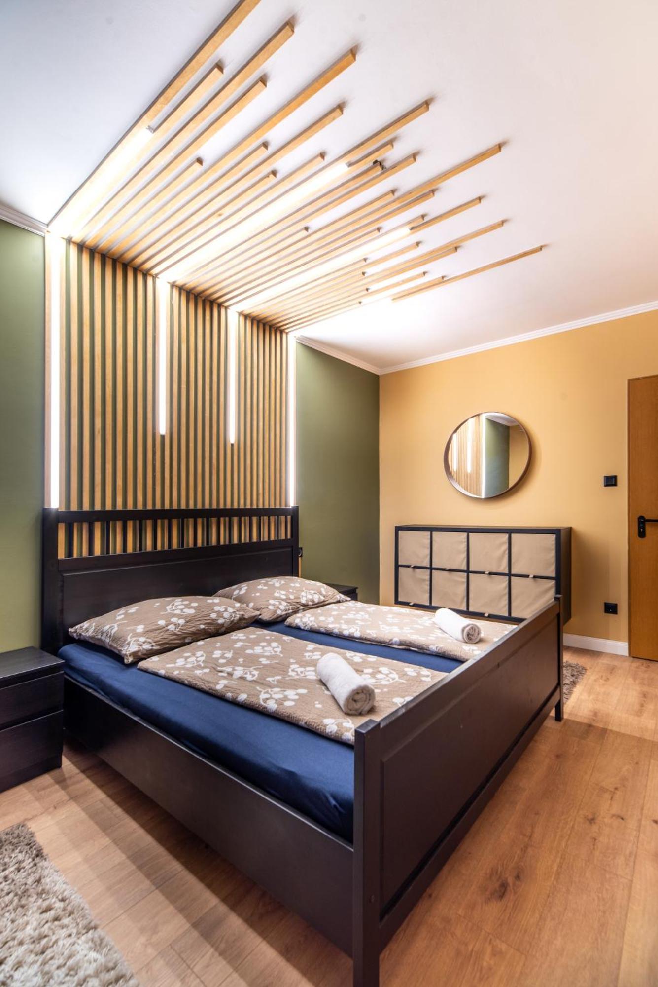Grand Apartmanhaz Gyenesdiás Buitenkant foto