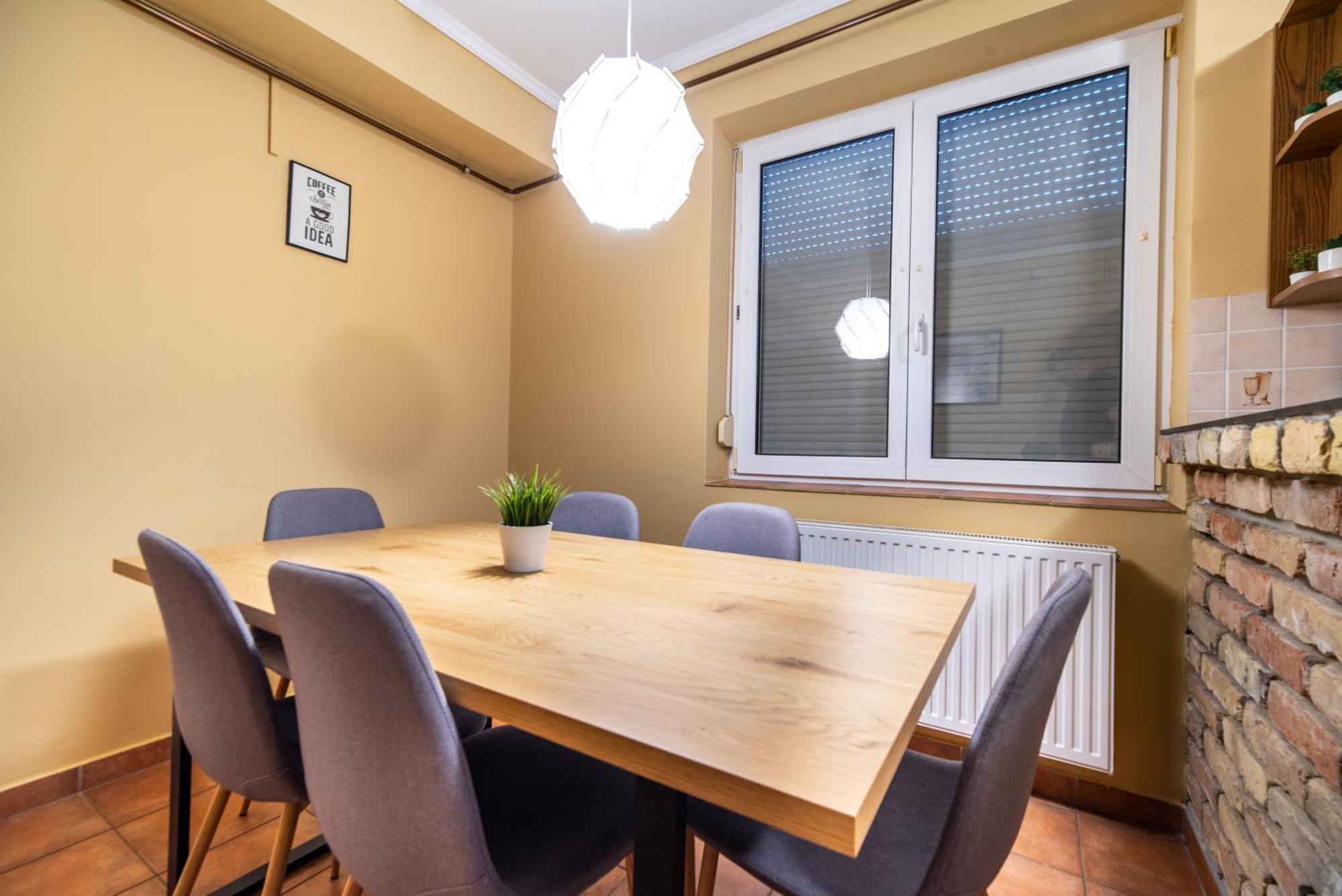 Grand Apartmanhaz Gyenesdiás Buitenkant foto